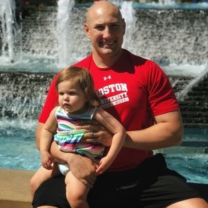 Meet your Posher, Gregory